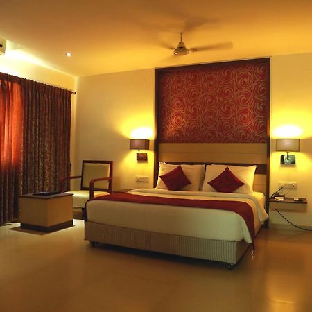 Srm Hotel Thoothukudi Kültér fotó