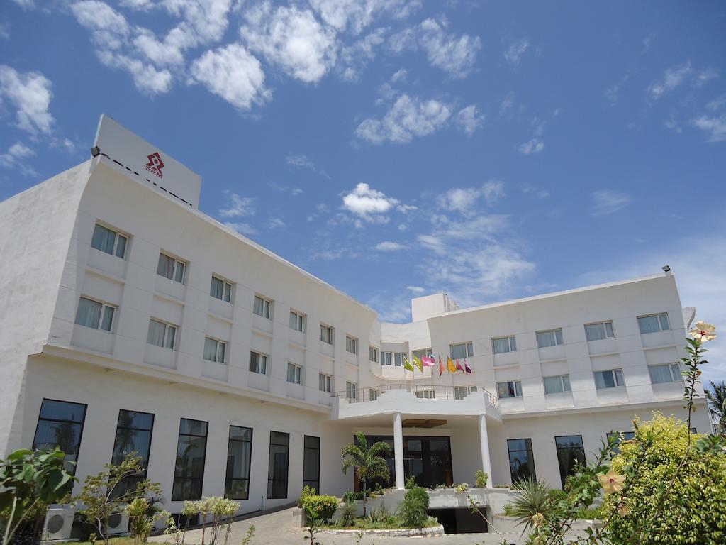 Srm Hotel Thoothukudi Kültér fotó