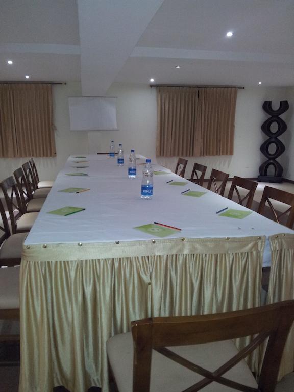 Srm Hotel Thoothukudi Kültér fotó